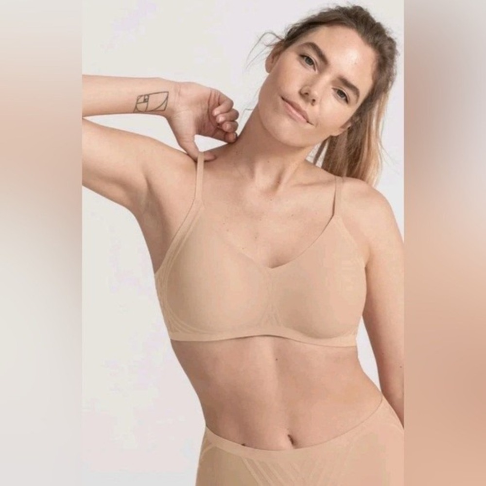 Honeylove Bra Womens Large Silhouette Sand Beige Nude Wireless Bralette